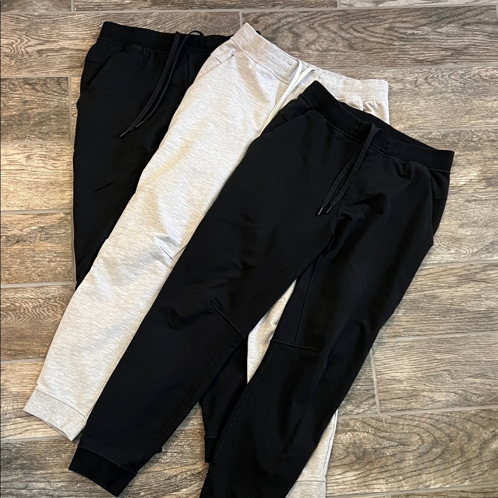 Lululemon City Sweat Jogger men’s medium black gray regular length bundle of 3